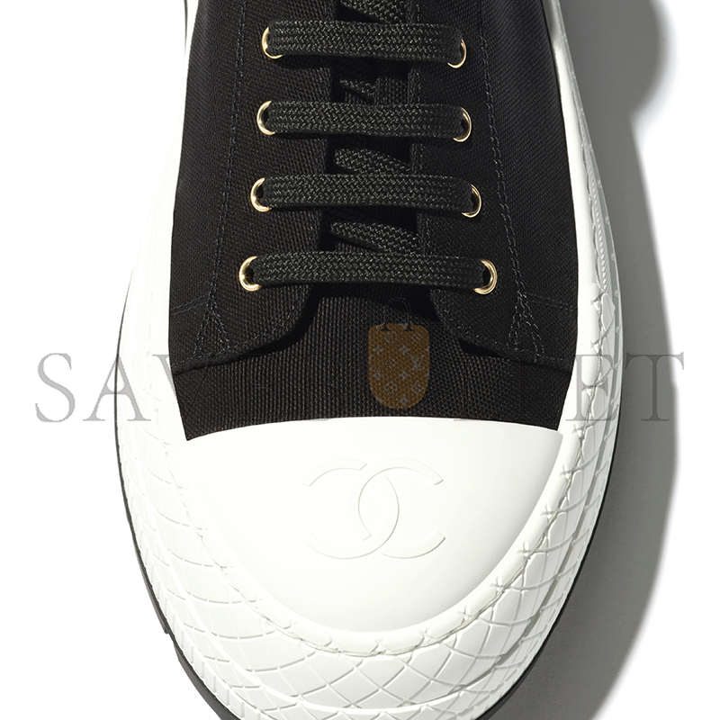 CHANEL SNEAKERS G47074
